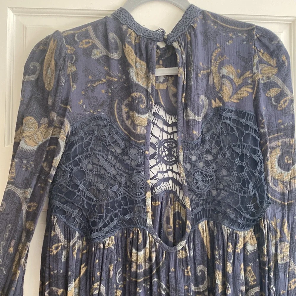 Free People Sweet Thing lace tunic long sleeve dress. Extra small
